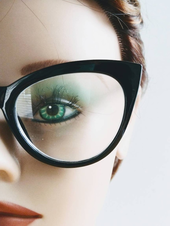 Betsey Johnson Reading Glasses +2.00 Lot | 6 Pairs | 2 Sets of 3 | Cat Eye | New Amazon.com: Betsey Johnson Women main image 3