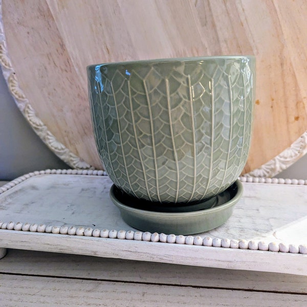 Sage Green Patterned Planter Pot , 6" Tall Textured Cachepot with Saucer, Modern Planter , Earthenware Plant Pot ,  Embossed Pot Decor