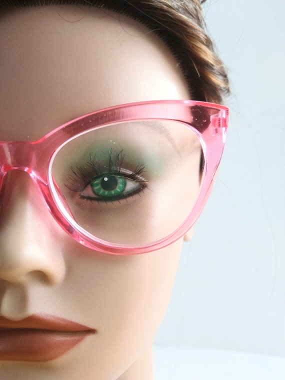 Betsey Johnson Reading Glasses +2.00 Lot | 6 Pairs | 2 Sets of 3 | Cat Eye | New Amazon.com: Betsey Johnson Women main image 4