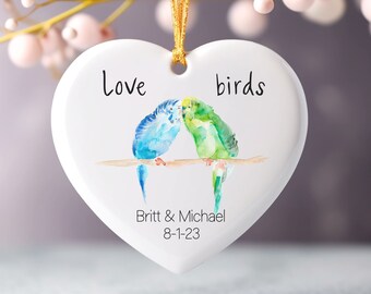 Personalisierte erste Weihnachtsverzierung, Liebesvögel-Sittiche Aquarell
