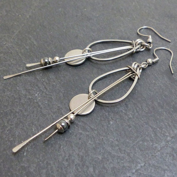 Boucles d'oreilles longues modernes hématite et acier inoxydable (GC7)