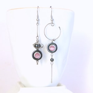 Original modern mismatched earrings, pink cat's eye hematite and stainless steel (BO20)