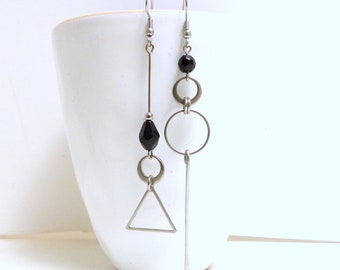 Asymmetrical mismatched earrings faceted glass and stainless steel (GC8)