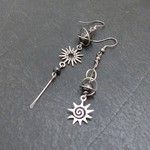 Boucles d'oreilles dépareillées asymétriques soleil, spirale, hématite et acier inoxydable BO9 image 4