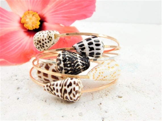 Seashell bangles best sale