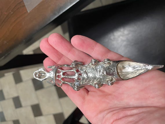 Gothic Skull Ring - image 2