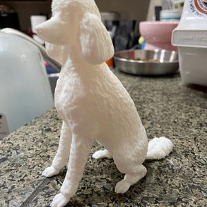 3Dプリントのプードル/スタンダードプードルのフィギュア