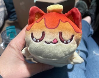 Aphmau MeeMeows Pancake Cat Mystery Plushie Tan/Brown/Yellow 6" Used