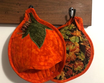 Pumpkin pot holders, set of two