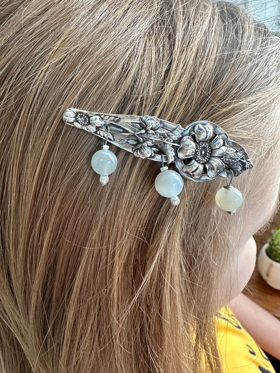 Vintage Silver Beaded Hair Clips VINTAGE HAIR CLIP SILVER WITH DECORATIVE BEADS | eBay main image 4