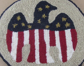 Hooked Rug Pattern for Patriotic Eagle ~ Americana Eagle Chair Pad ~ FULL SIZE Paper Pattern  ~ Rug Hooking Pattern - Red Dot Pattern