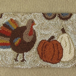 Punch Needle Pattern ~ Thanksgiving Turkey with Pumpkins ~ Punchneedle pdf Pattern ~ Needle Punch Epattern