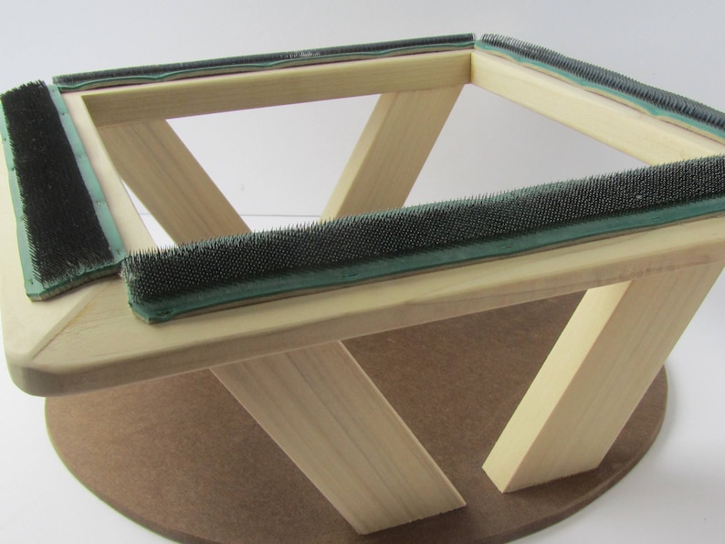 Needle Punch Frame or Rug Hooking Frame Punch Needle Etsy Canada