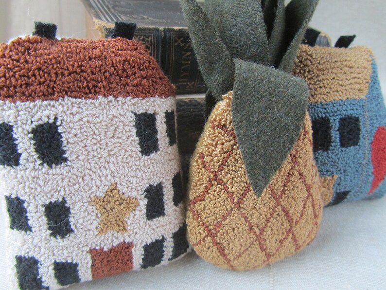 Punch Needle Kit Salt Box House & Pineapple Bowl Fillers or Shelf Sitters Needle Punch Pattern Punchneedle image 8