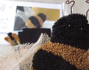 Primitive Punch Needle Bee Kit: Summer Bowl Filler Pattern