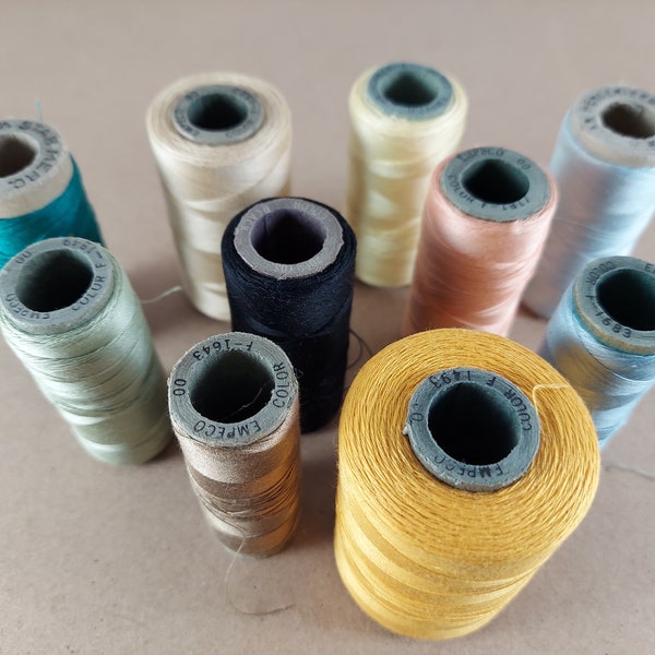 Vintage Thread Spools - Lot of 10 Sewing Room Decor