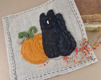 Hooked Rug Pattern for Primitive Black Cat & Pumpkin ~ Full Size Pattern ~ Paper ~ Red Dot Pattern ~ Rug Hooking Pattern ~ mailed