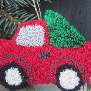 Punch Needle Pattern ~ Vintage Red Truck with Christmas Tree ~ Needle Punch pattern ~ PDF Instant Download ~ Christmas punch needle