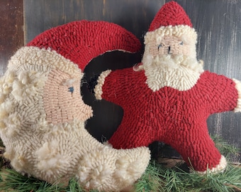 Christmas Pillows Hooked Rug Pattern ~ Star Santa and Moon Santa