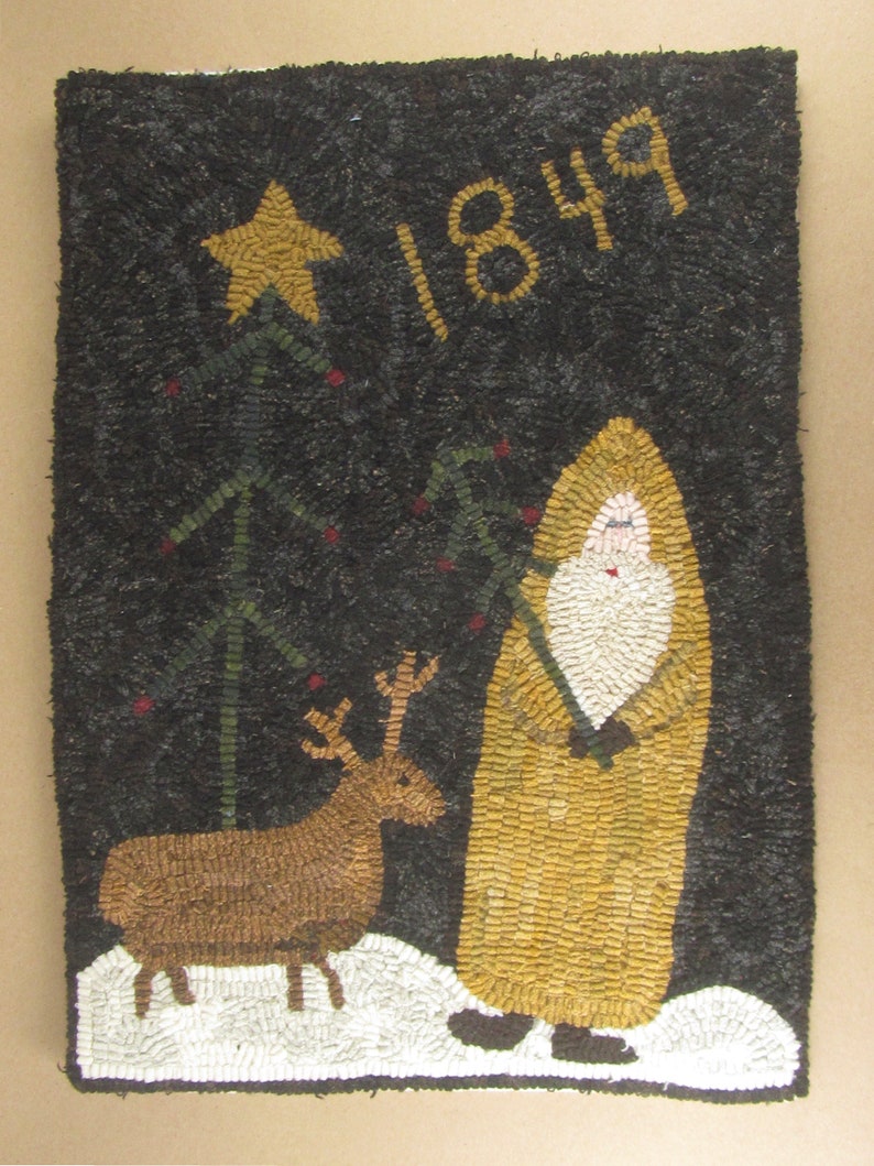 Hooked Rug Pattern for Primitive Santa & Reindeer Instant Download Digital Pattern Rug Hooking Pattern pdf pattern image 1