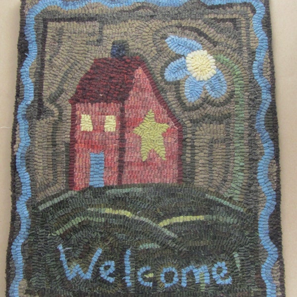 primitive saltbox house for the 4 th of july