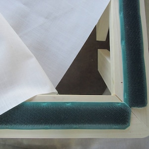 gripper strip frame with weavers cloth