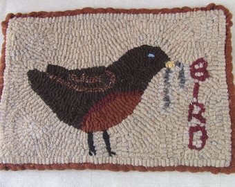 Spring Robin Rug Hooking Pattern: Folk Art Table Mat (FULL SIZE Pattern)