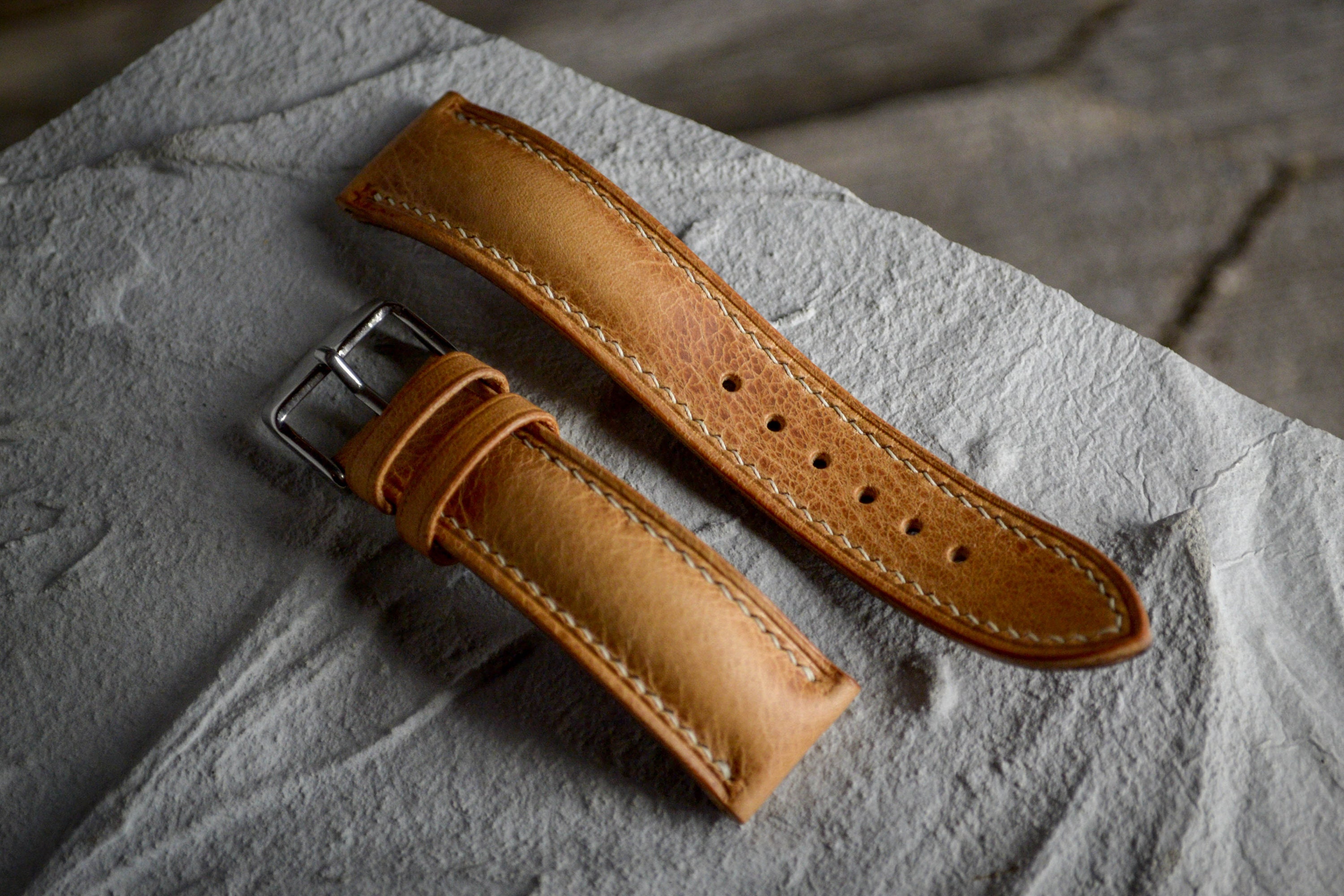 Handmade Padded Vegetable Tanned Leather Watch