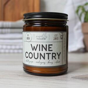 Vela de cera de soja inspirada en la región vinícola, inspirada en el valle de Napa, bodegas y viñedos.