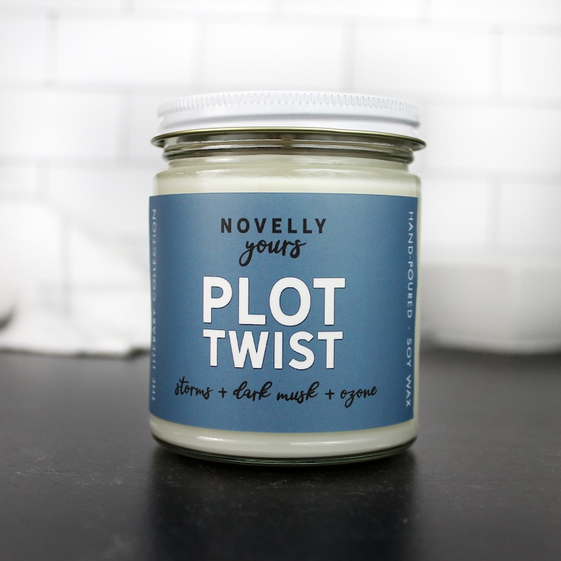 Plot Twist literary scented candle for readers & authors image 1