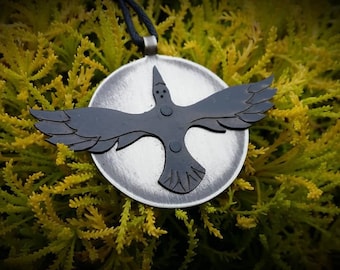 The Midnight Raven pendant.