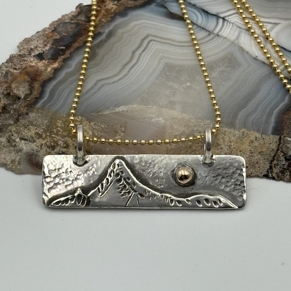 Mt. Washington Handcrafted Sterling Silver/10k ball Pendant Necklace