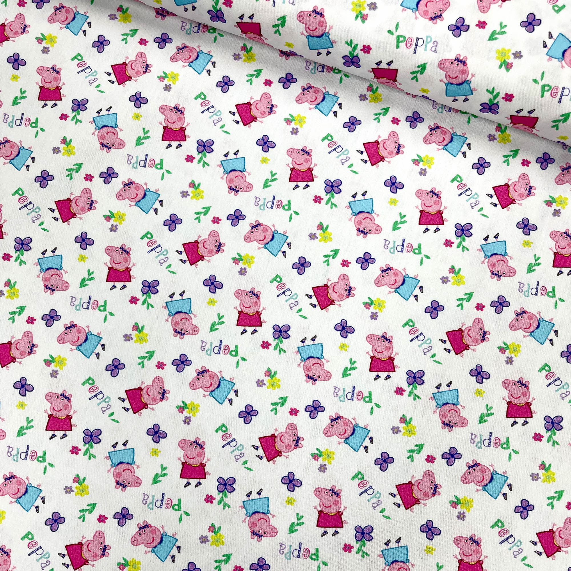 Peppa Wutz Baumwollstoff - Lizenzstoff Meterware 140cm Breit