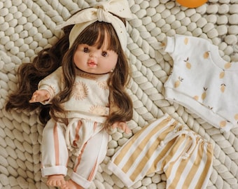 Vestiti per bambole Minikane: abito boho retrò, top traforato e pantaloni a righe