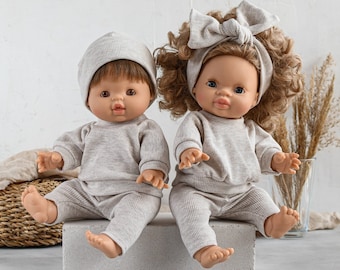 Oat rib sweatshirt and pants | Minikane doll clothes, Vêtement poupée paola reina, Puppenkleidung, gender neutral toys