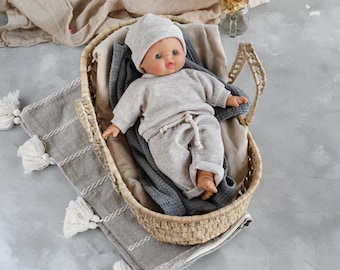 28 cm weichkörper Puppe Minikane | 2 Teile Set beige Haferripp Jersey | Minikane Weichkörper, Vêtement poupée paola reina 28, Puppenkleidung,