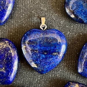 27mm Lapis Lazuli Pendant, Stone Heart Pendant 27x25x7mm Natural Stone (1 pendant) Small Lapis Lazuli Heart Pendant Deep Blue Stone (956)