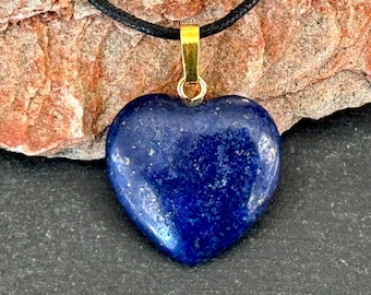 Colgante de lapislázuli de 20 mm, colgante de corazón de piedra de 20 x 7 mm, piedra natural (1 colgante), colgante de corazón de lapislázuli pequeño, piedra azul profundo (anillo de oro)