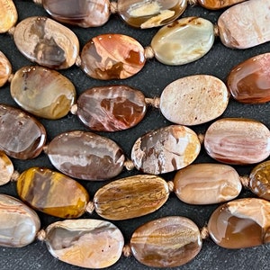 15mm Petrified Wood Gemstone Beads Smooth Shiny Stone Beads  (4 Beads) Brown, Beige, Red Stone Beads Oval Stone Focal Beads (04)