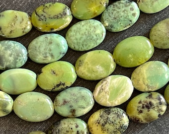 14mm Serpentine Beads Green Gemstone 14x10x5mm Stone Beads (5 beads) Shades of Green Gemstone Oval Green Gemstone Beads