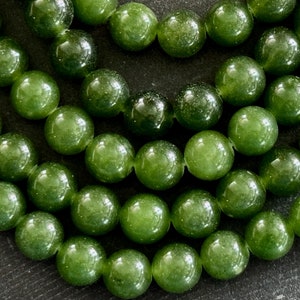 8mm Green Jade Gemstone Beads (10 Beads) Smooth Round Stone Beads Natural Jade Beads Green Jade Dyed Jewelry Making (F34)