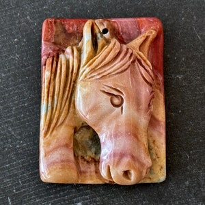 41mm Hand Carved Horse Pendant 41x34x13mm Succor Creek Jasper Carved Natural Gemstone Pendant Carved Stone Horse Pendant (123)