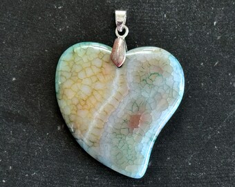 49mm Dragon Veins Agate Heart Stone Pendant 49x43x6mm Natural Stone, Dyed Green Fire Agate Pendant Jewelry Pendant (G30)