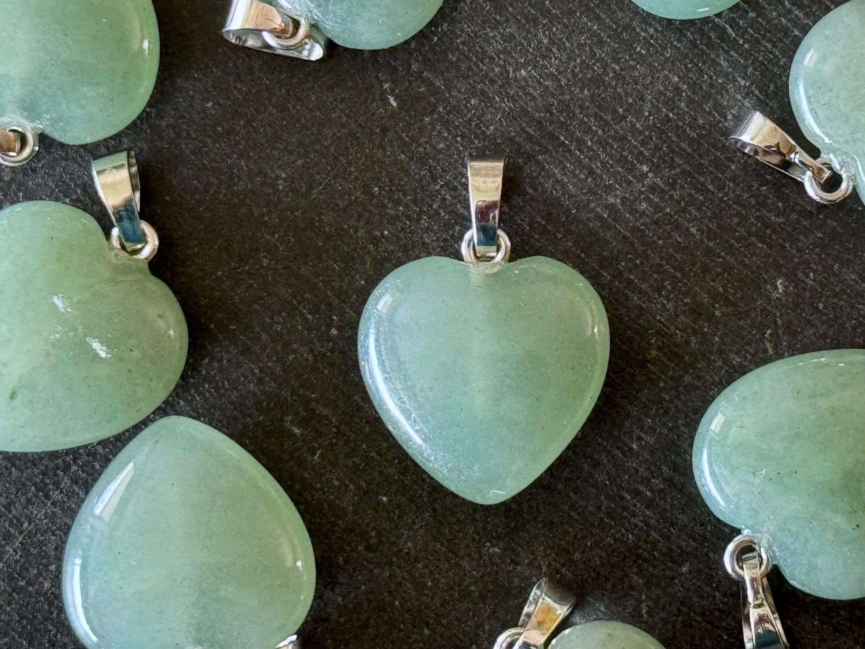 Pendentif Coeur En Aventurine Verte Pierre Naturelle - Taille ~20 Mm, Alliage, Neuf Avec étiquette