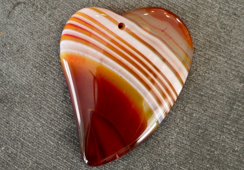 45mm Agate Pendant Designer Gemstone Pendant Brown Stone Heart 45x35x7mm Dyed Natural Stone Striped Agate Pendant