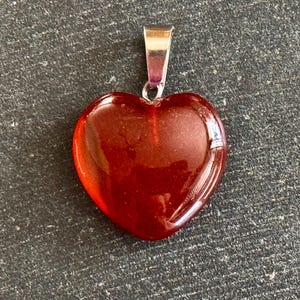 20mm Carnelian Pendant Stone Heart Pendant 20x20x7mm Natural Stone, Orange Brown Stone Pendant Heart with Bail (A17)