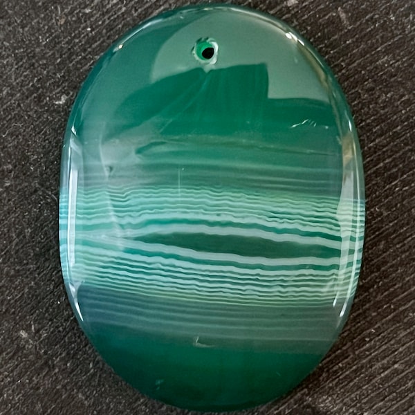 43mm Agate Stone Pendant, Designer Stone Pendant 43x33x7mm Natural Stone, Dyed Green White Oval Agate Jewelry Pendant (GS8)