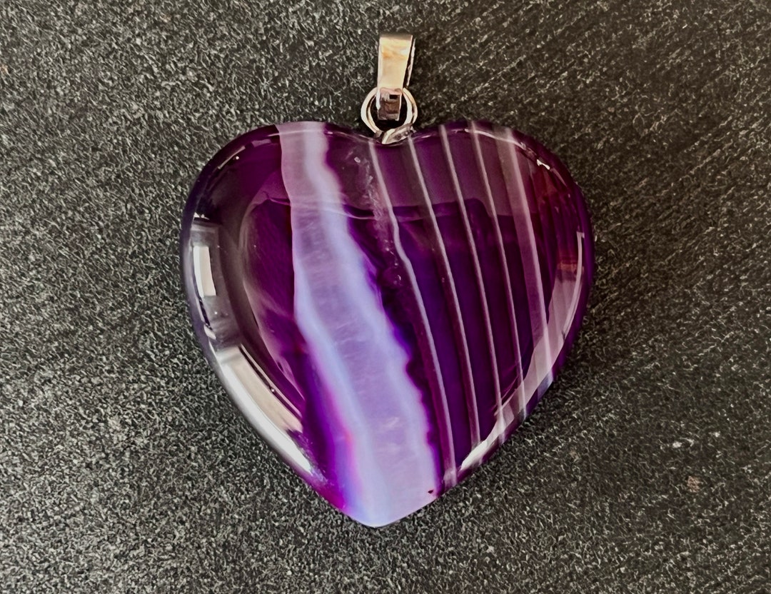 25mm Purple Agate Heart Pendant Striped Agate 33x25x6mm Purple White