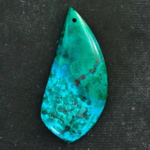 59mm Natural Chrysocolla Pendant Designer Cut Stone 59x27x7mm Natural Stone Blue Green Gemstone Designer Shape Stone Necklace Pendant (073)