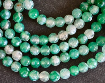 Perles de pierre d'agate verte 6 mm, pierre précieuse, agate lisse (12 perles) Perles de pierre vertes et blanches Petites perles de pierre (127)